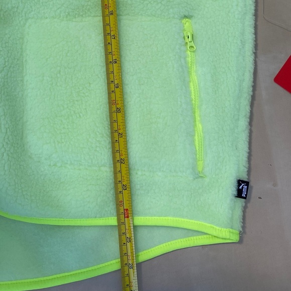 NWT Puma Womens Sherpa Fleece Jacket Neon Green Sz Large L Snap Closure Gorpcore - Picture 12 of 12
